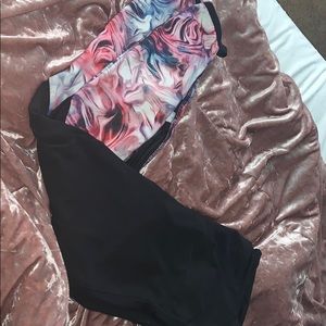 leggings with mesh and strap details